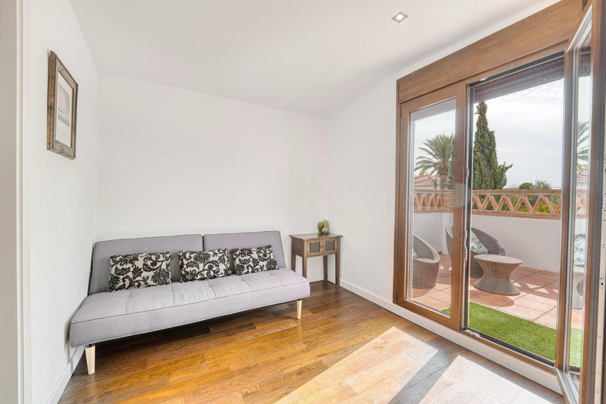 1102 With Pool ,lounge, Bbq ,direkt In Villa *